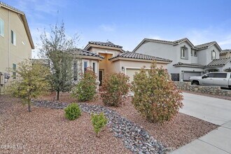 13566 Hazlewood St in Horizon City, TX - Building Photo - Building Photo