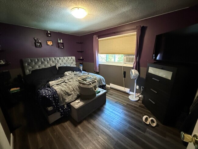 2675 Labieux Rd in Nanaimo, BC - Building Photo - Building Photo