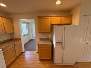 18230 28th Dr SE in Bothell, WA - Building Photo - Building Photo