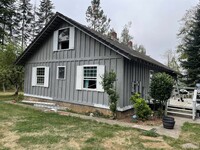 125 Burnt Ridge Rd, Unit Basement in Onalaska, WA - Foto de edificio - Building Photo