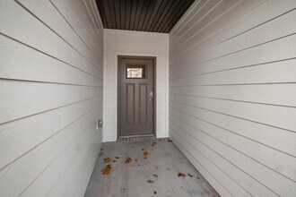 151 S Maroon Ave in Fayetteville, AR - Building Photo - Building Photo