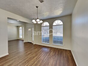 502 Hearthstone Ct in Spring, TX - Building Photo - Building Photo