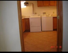 1698 Marshall Ave, Unit Main floor in St. Paul, MN - Building Photo - Building Photo