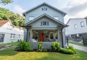 927 Highland St in Houston, TX - Building Photo