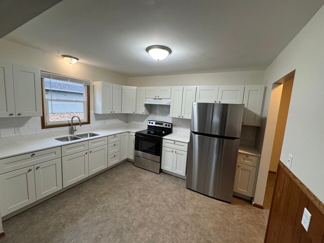 property at 1348 5th Ave SE