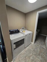355 S Hokendauqua Dr-Unit -3 in Northampton, PA - Building Photo - Building Photo
