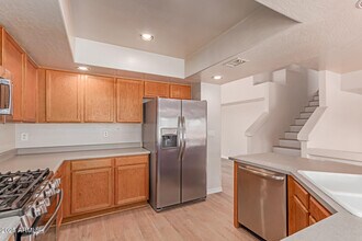 10908 W Frier Dr in Glendale, AZ - Building Photo - Building Photo