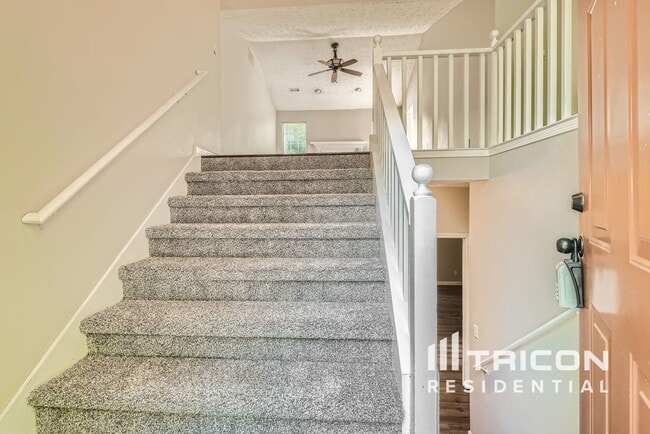 405 Streamview Ln in Stockbridge, GA - Building Photo - Building Photo