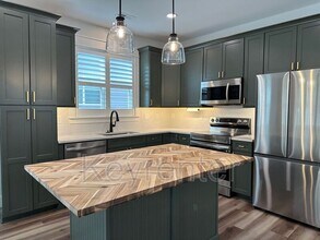 210 7th St in Maryville, TN - Building Photo - Building Photo