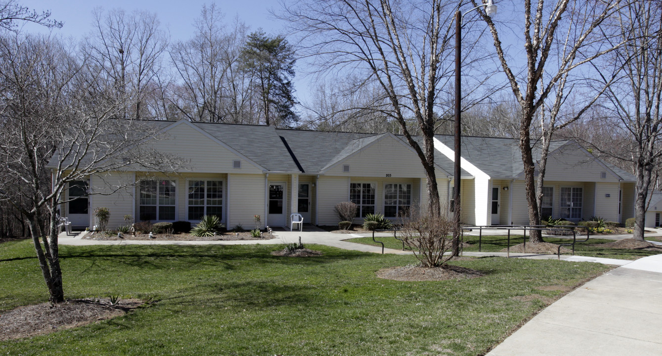 Pine Ridge Elderly in Walnut Cove, NC - Building Photo