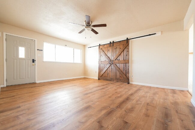 property at 5104 Kayenta Dr