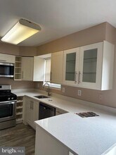 6850 Signature Cir in Alexandria, VA - Building Photo - Building Photo