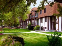 Lancaster Village Apartments photo'