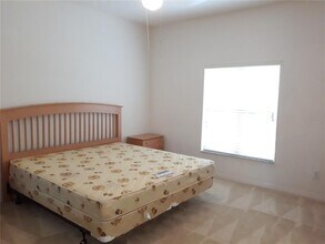 338 Magical Way in Kissimmee, FL - Building Photo - Building Photo