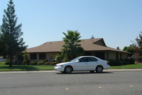 Golden Village Apartments in Lincoln, CA - Foto de edificio - Building Photo