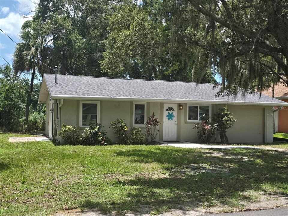 4108 Nelson Ave in Sarasota, FL - Building Photo