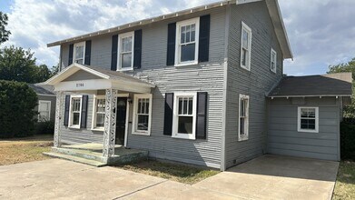 2706 24th St in Lubbock, TX - Building Photo - Building Photo