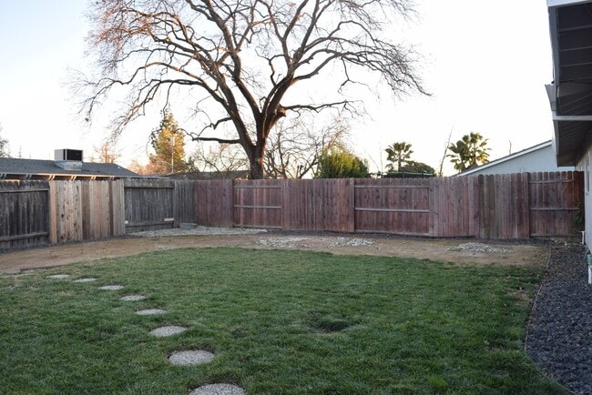property at 2586 S Whitney Blvd