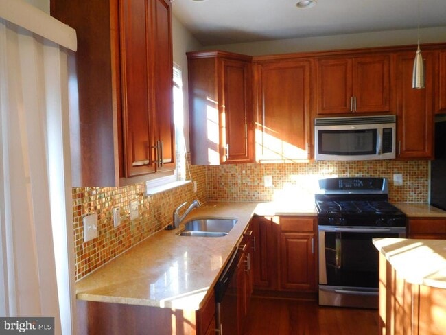 property at 512 Garrett A Morgan Blvd