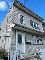 109 70th St in Guttenberg, NJ - Building Photo