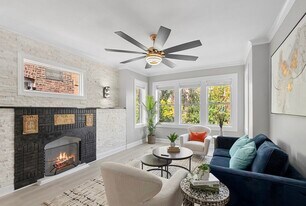 1809 W Armitage Ave, Unit 2 in Chicago, IL - Building Photo