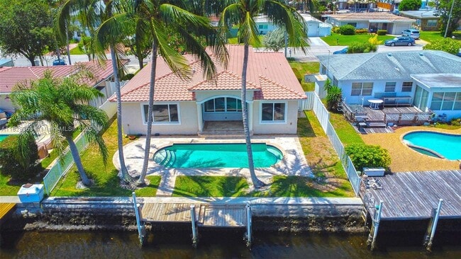 property at 2273 SE 14th St