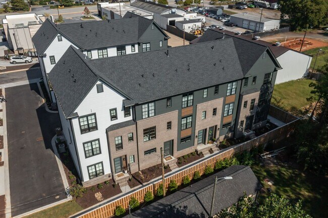 6 Hub St in Greenville, SC - Building Photo - Building Photo