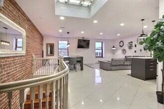 4107 R. Saint-Denis in Montréal, QC - Building Photo - Building Photo