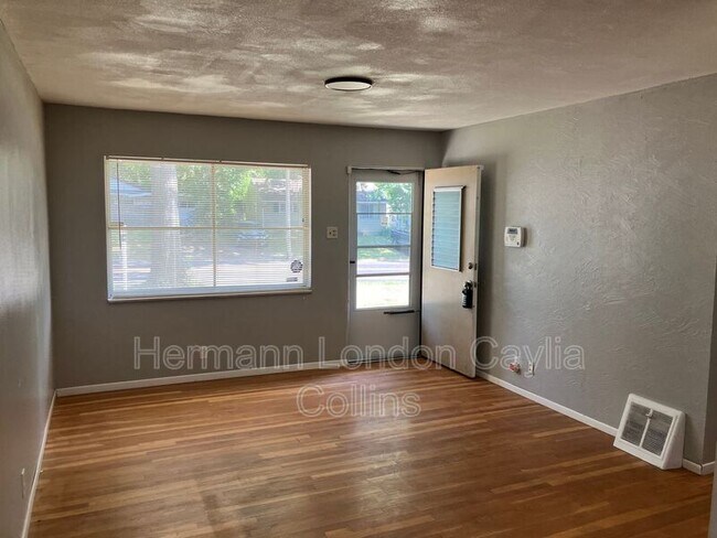 10531 Spring Garden Dr in St. Louis, MO - Building Photo - Building Photo
