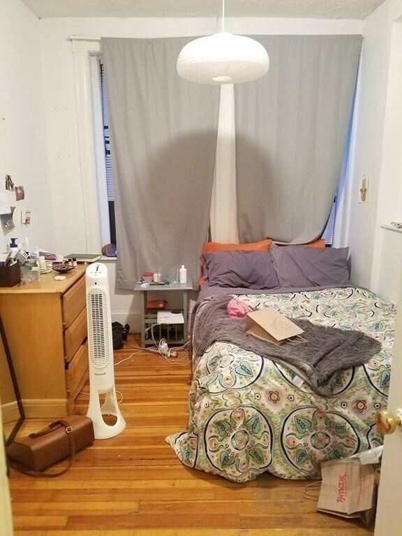 59 Brighton Ave, Unit 2
