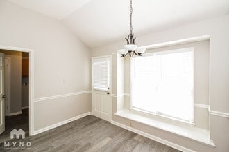 7755 Antler Cove W in Memphis, TN - Building Photo - Building Photo