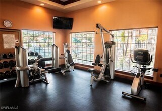 1150 Wildwood Lakes Blvd in Naples, FL - Building Photo - Building Photo