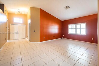 2260 NW 137th Ave in Sunrise, FL - Building Photo - Building Photo