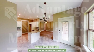 56 Blair Dr in Vilonia, AR - Building Photo - Building Photo