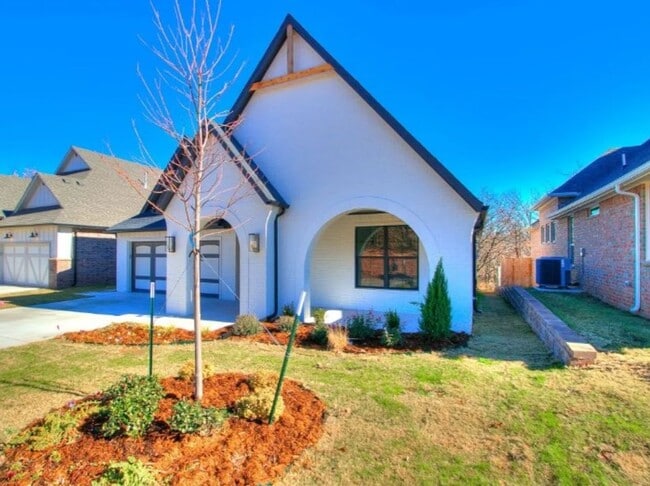 2400 Asaro Ln in Edmond, OK - Building Photo - Building Photo