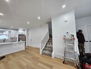 10698-10661 61 St NW in Edmonton, AB - Building Photo - Building Photo