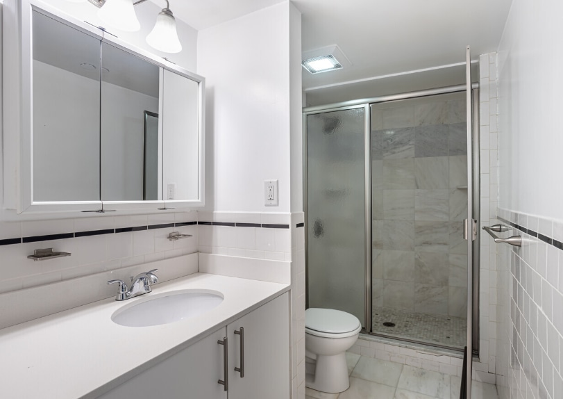 488 Centre St, Unit 12Y in Newton, MA - Building Photo