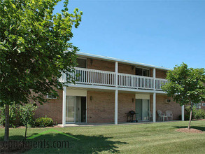 De Pere Apartments in De Pere, WI - Building Photo - Building Photo