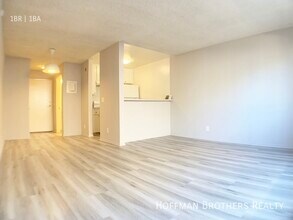 12604 Venice Blvd., Unit 202 in Los Angeles, CA - Building Photo - Building Photo