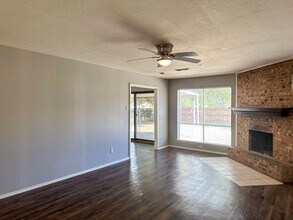 53391 Spanish Trail in Irving, TX - Building Photo - Building Photo