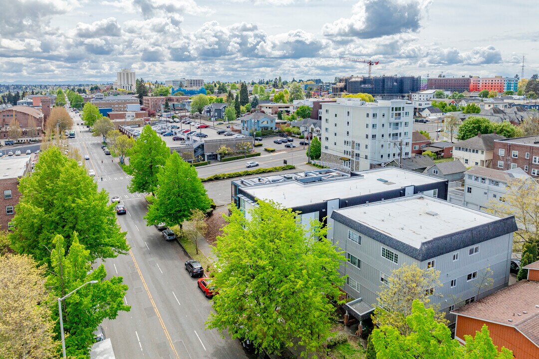 810 Yakima in Tacoma, WA - Building Photo