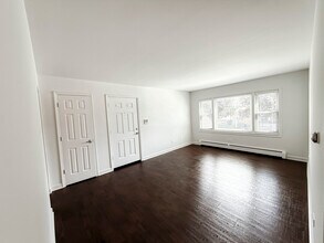 8101 Grand Ave in River Grove, IL - Building Photo - Building Photo