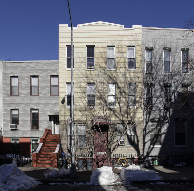 171 India St in Brooklyn, NY - Building Photo - Building Photo