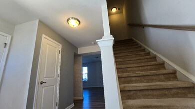 2539 Grove Park Way in Columbia, TN - Building Photo - Building Photo