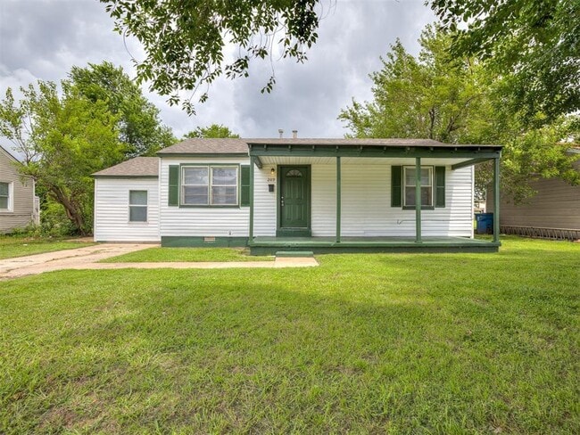 property at 209 Elm St