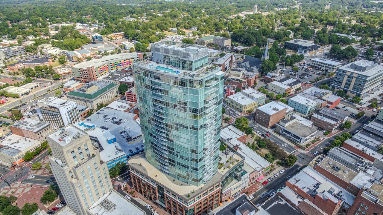 One City Center Apartments in Durham, NC - Building Photo