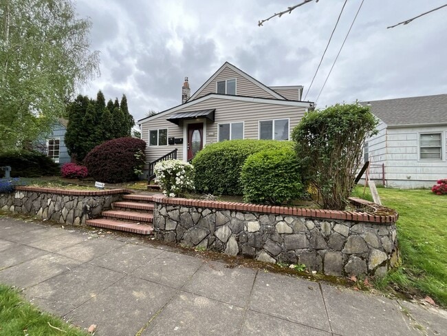 6435 NE 26th Ave in Portland, OR - Building Photo - Building Photo