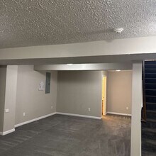 2059 Matt Way in Dayton, OH - Building Photo - Building Photo