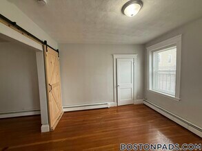 44 Estes St, Unit 14 in Lynn, MA - Building Photo - Building Photo