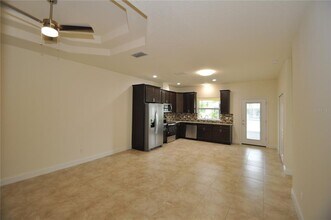 17 Rainbow Ln in Palm Coast, FL - Building Photo - Building Photo